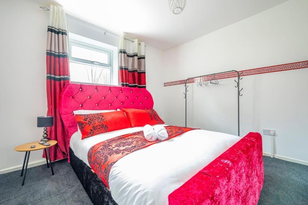 *C.Sani* Setup For Your Most Relaxed & Amazing Stay + Free Parking + Free Fast Wifi * Leeds  Extérieur photo
