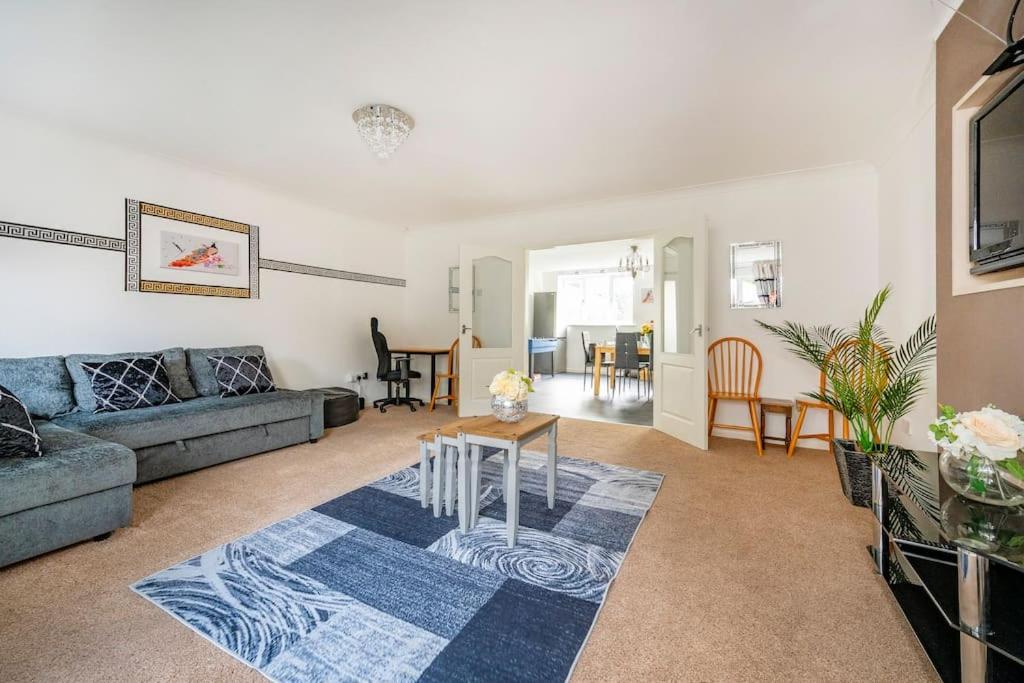 *C.Sani* Setup For Your Most Relaxed & Amazing Stay + Free Parking + Free Fast Wifi * Leeds  Extérieur photo